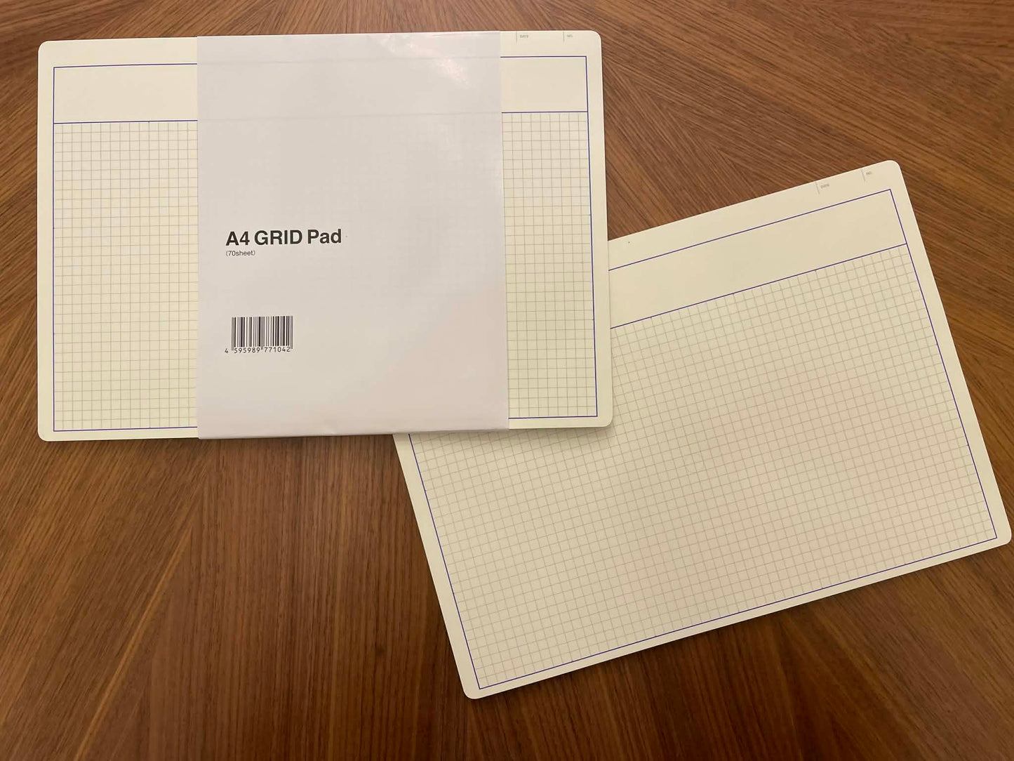 シン・ノート【A4 Pad】