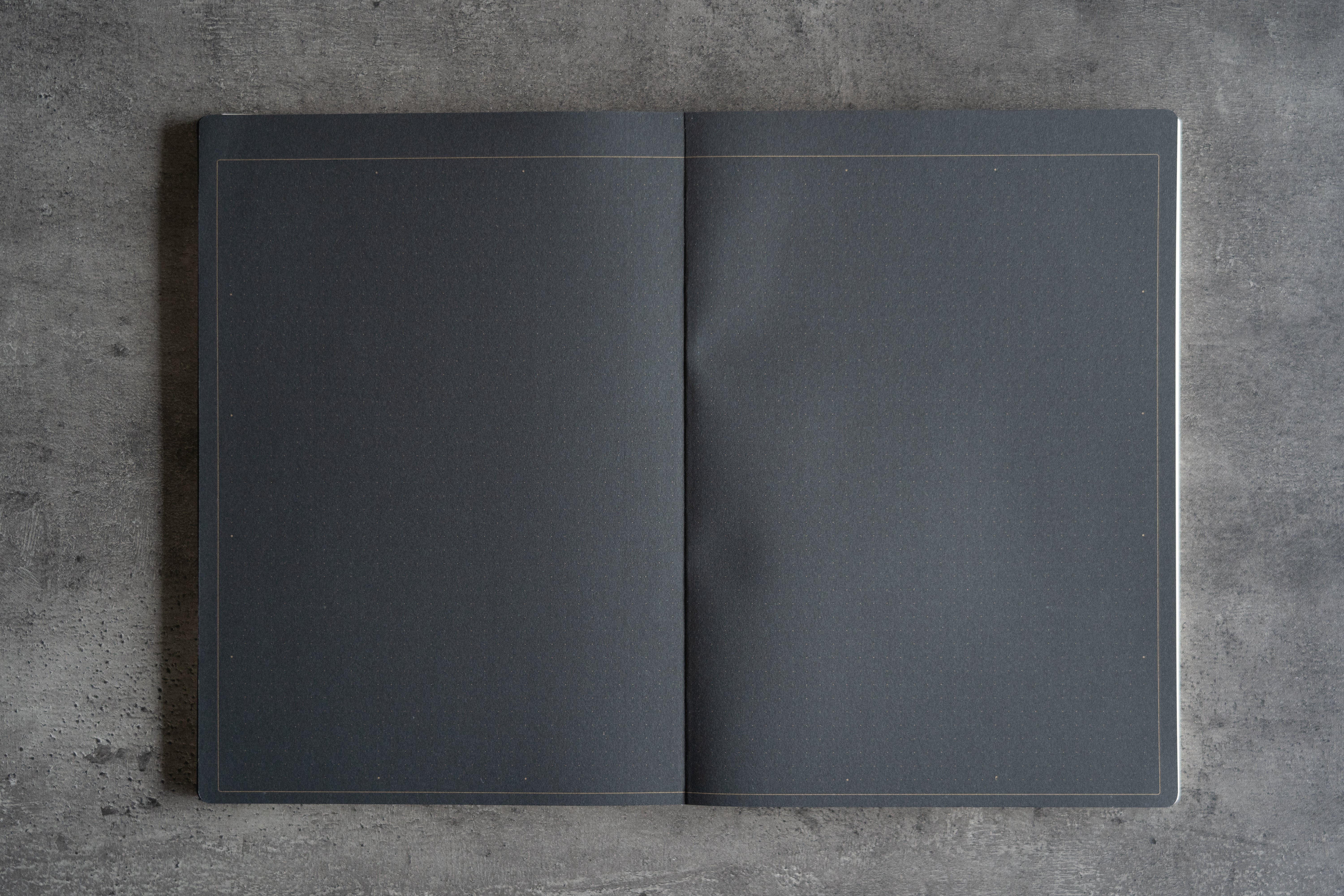 B5 シン・ノート – MOTOMOTOLABO